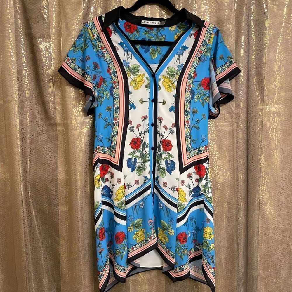 Alice + Olivia Blue Conner Floral-Print Handkerchief SIlk Button Shirtdress, XS